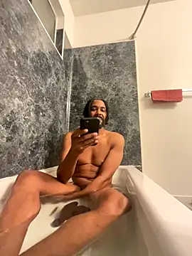 bigdinca online show from October 26, 10:50 am