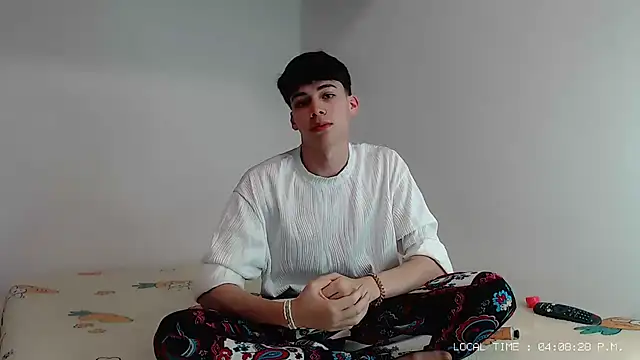 Snapshot of seth_ryder_ chatting on March 6, 9:09 pm seth ryder  online show from March 6, 9:09 pm