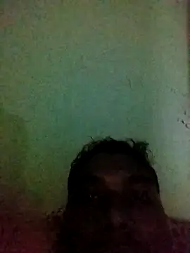 Snapshot of Karthik924 chatting on March 9, 9:02 am Karthik924 online show from March 9, 9:02 am