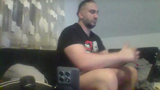 Snapshot of NewyorkDimi chatting on February 14, 1:13 am NewyorkDimi online show from February 14, 1:13 am