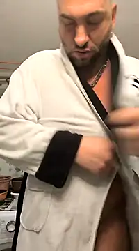 Snapshot of NewyorkDimi chatting on December 14, 5:03 pm NewyorkDimi online show from December 14, 5:03 pm