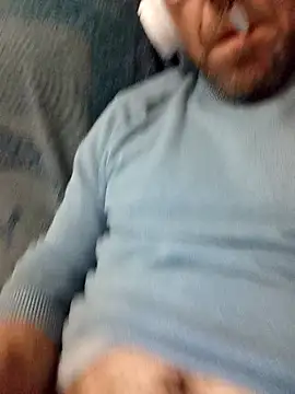 jonyfree1978 online show from April 1, 10:07 pm