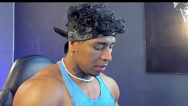 bradley smith online show from November 11, 7:57 am