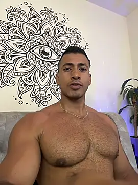 aaroncolombia online show from November 11, 1:16 pm