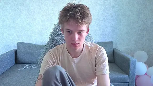 sweetserenity5 online show from April 9, 6:11 am