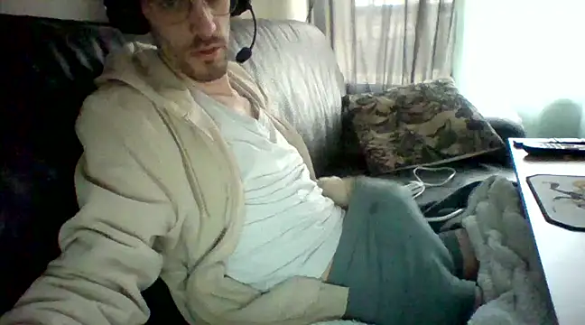 passif520 online show from March 10, 9:56 am