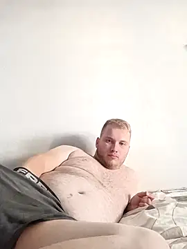 Snapshot of Sexebon01 chatting on October 5, 4:44 pm Sexebon01 online show from October 5, 4:44 pm