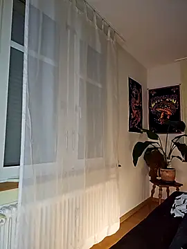 Sunburnjam online show from December 23, 12:30 am