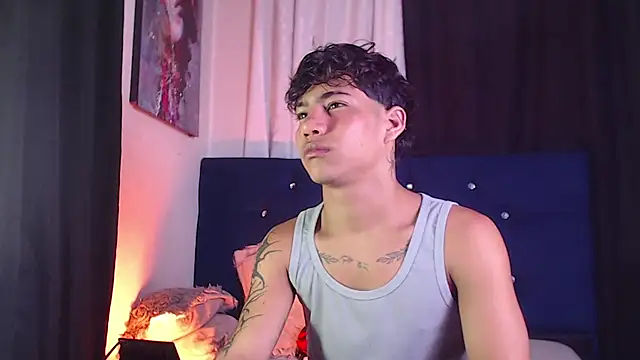 Sexys Boys Hot1 online show from February 12, 2:28 am