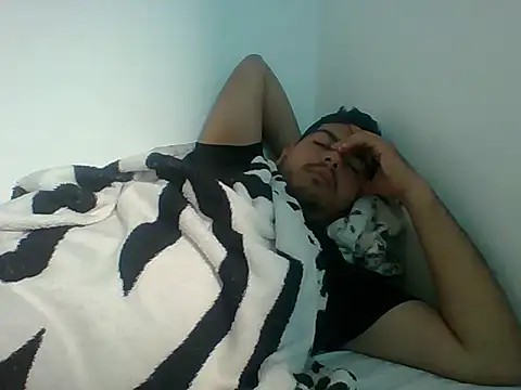 Snapshot of granslam_ chatting on October 30, 2:18 pm granslam online show from October 30, 2:18 pm