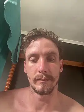 bradleyjamesmc online show from February 9, 6:54 am