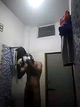 loganwollf online show from January 30, 2:04 pm