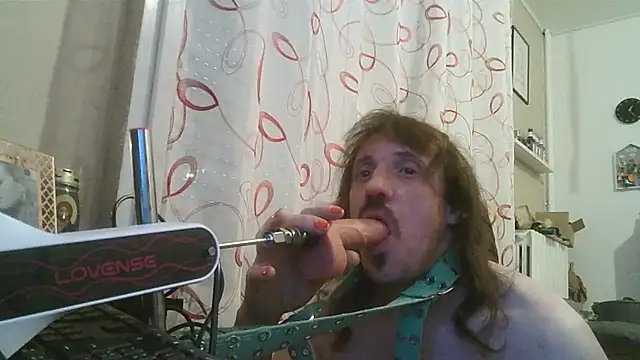 cyril020202 online show from November 24, 7:20 am