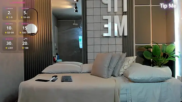 Ryan Hunt online show from December 23, 12:19 pm