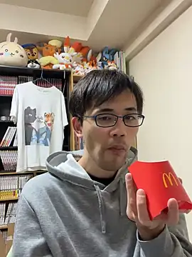 ryusei18570 online show from December 15, 9:45 am