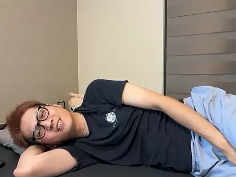 kensnb online show from September 17, 8:43 pm