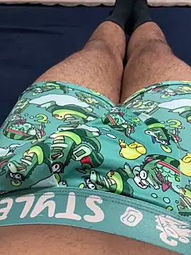 brit20yo online show from December 4, 8:05 pm