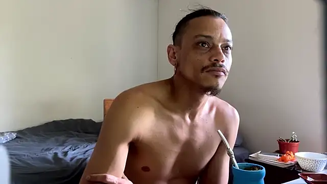 villanocat online show from December 19, 4:02 pm