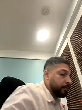 Snapshot of a4ashes chatting on September 27, 4:54 am a4ashes online show from September 27, 4:54 am