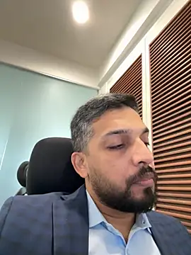 Snapshot of a4ashes chatting on October 10, 9:25 am a4ashes online show from October 10, 9:25 am