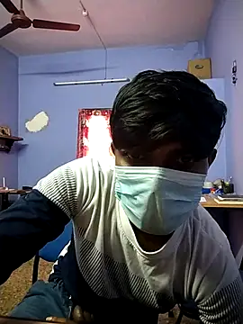 Snapshot of Tamilandteluguboy14 chatting on October 25, 10:39 am Tamilandteluguboy14 online show from October 25, 10:39 am