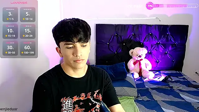 benji hoter online show from September 23, 9:36 pm