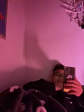 lixiaoshuai8 online show from February 10, 5:34 am