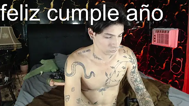 Apolo Hidalgo01 online show from November 4, 10:44 pm