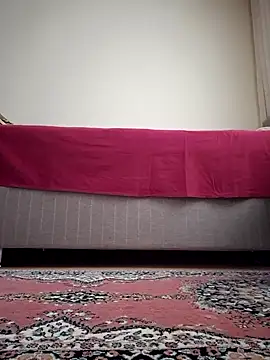 nyraminyon online show from October 16, 8:55 am