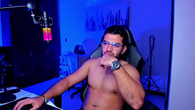 BrunoD31 online show from November 15, 4:58 am