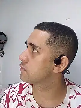 CRISTHIAN GREY01 online show from February 18, 5:31 am