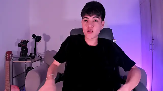 JaycoThomas online show from February 2, 10:46 am