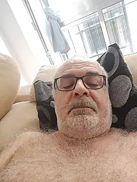 Satiro Sevilla online show from October 25, 3:25 pm