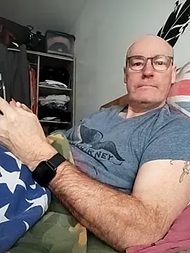 bogland33 online show from February 21, 10:38 am