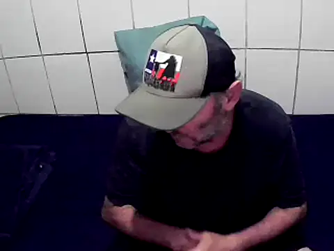 pierdona online show from December 18, 8:36 pm