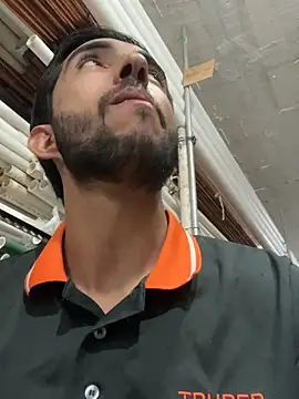 eviltwinyoung online show from October 7, 9:19 pm