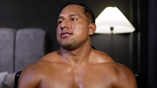 CallumMuscle online show from November 28, 6:43 pm