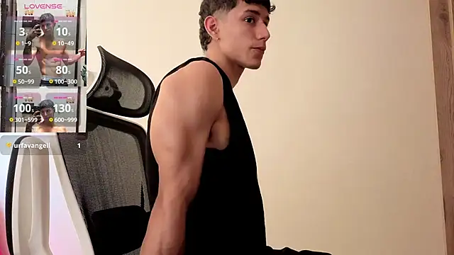 Snapshot of Cristopher23_ chatting on October 22, 3:05 pm Cristopher23 online show from October 22, 3:05 pm