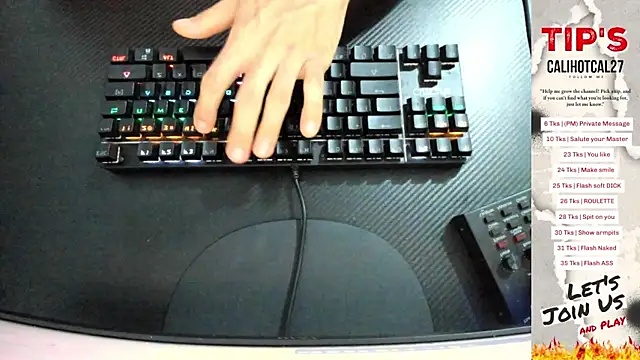 Calihotcaliente277 online show from September 15, 10:38 am