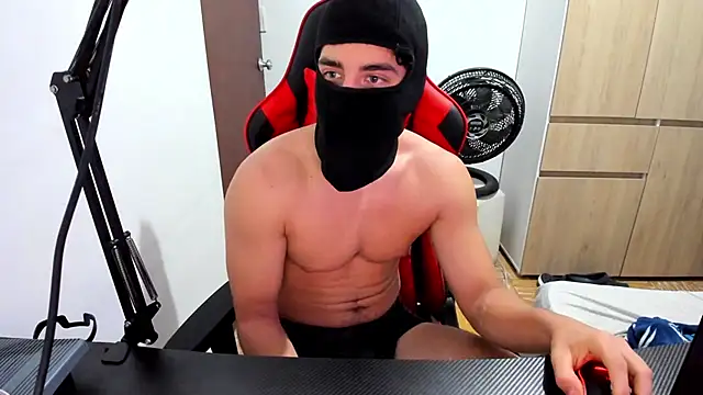 Calihotcaliente277 online show from February 13, 11:17 am