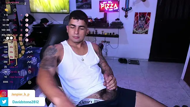 cJuan111 online show from December 7, 1:48 am