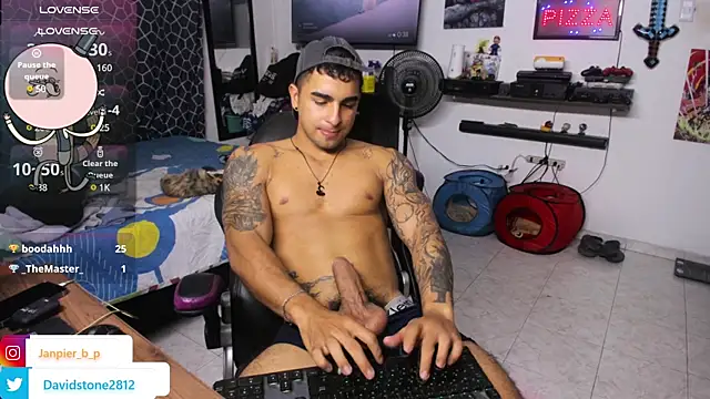 cJuan111 online show from February 20, 11:10 pm