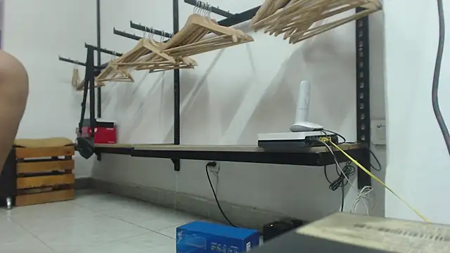 Yourslust  online show from March 18, 12:30 am