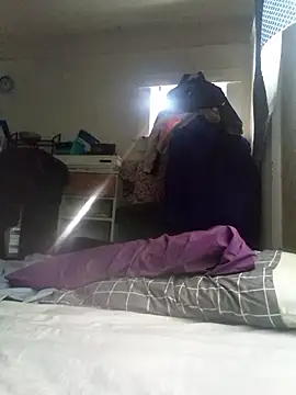 DevinToore online show from April 19, 6:10 pm