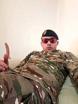 Napoleon1er  online show from November 11, 10:04 pm