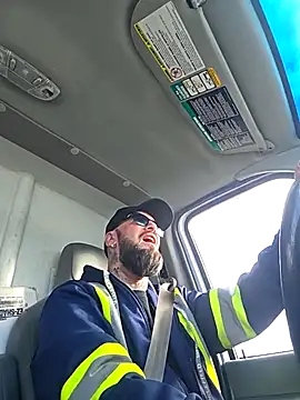 Beardedtattood online show from December 5, 3:30 pm