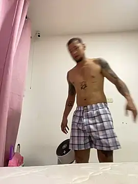 MrSoulMommy online show from December 10, 6:33 am