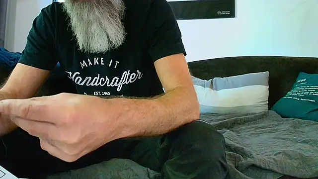 Kingsscepter online show from September 19, 9:10 am