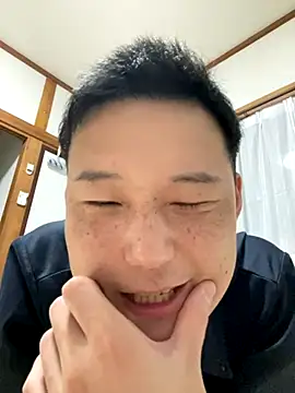 Snapshot of tuki_fu chatting on September 22, 10:15 am tuki fu online show from September 22, 10:15 am