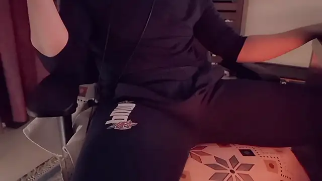 meow199410 online show from October 31, 3:52 am